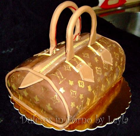 torta louis vuitton fiocco regalo|Torta bauletto Louis Vuitton .